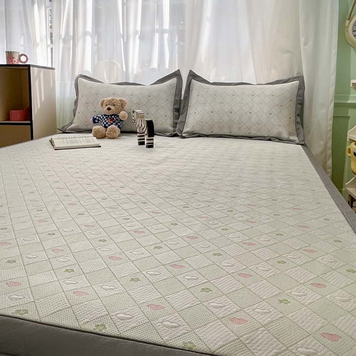 91家纺网 家纺一手货源 找家纺 卡初家居（原微来） 2025夏季凉感提花席 烂漫也漫