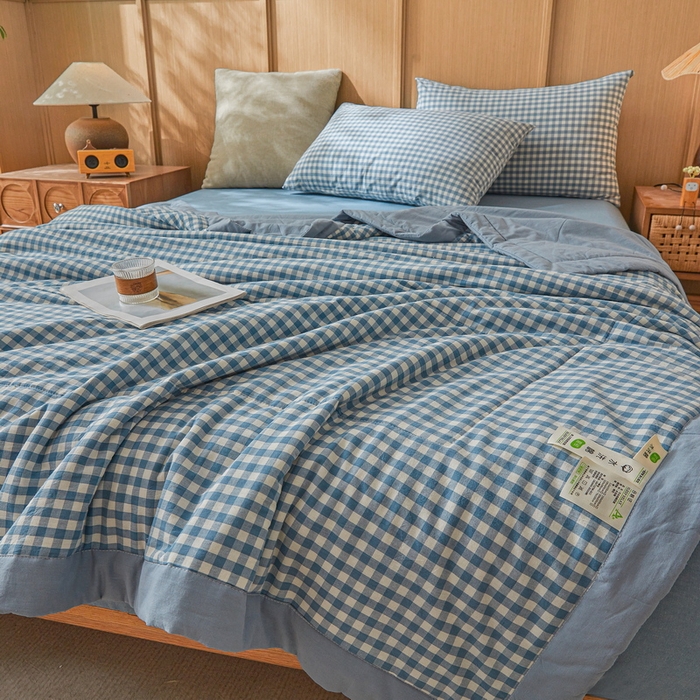 91家纺网 家纺一手货源 找家纺 鑫佰利 2025新款A类水洗棉新疆棉花夏被子被芯 蓝小格