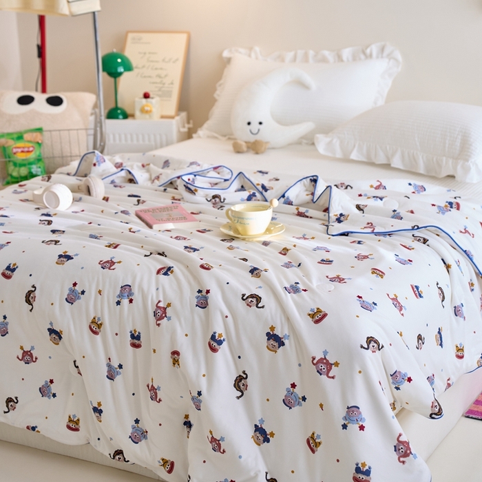 91家纺网 家纺一手货源 找家纺 维洋家纺 2025升级21%大豆新款A类牛奶丝针织夏被（四周踩棉）软糯凉感夏被空调被 魔法师