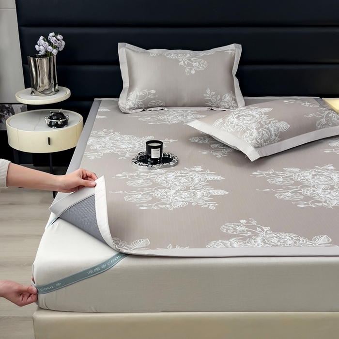 91家纺网 家纺一手货源 找家纺 卡初家居（原微来） 2025夏季凉感提花席 南鸢-丝雾棕