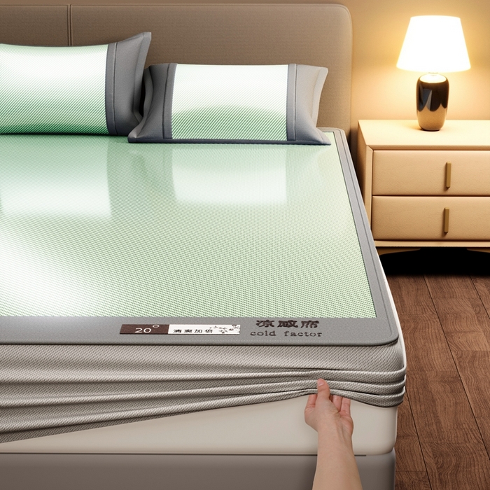 91家纺网 家纺一手货源 找家纺 卡初家居（原微来） 2025夏季轻柔丝系列冰丝席 凉感极光青