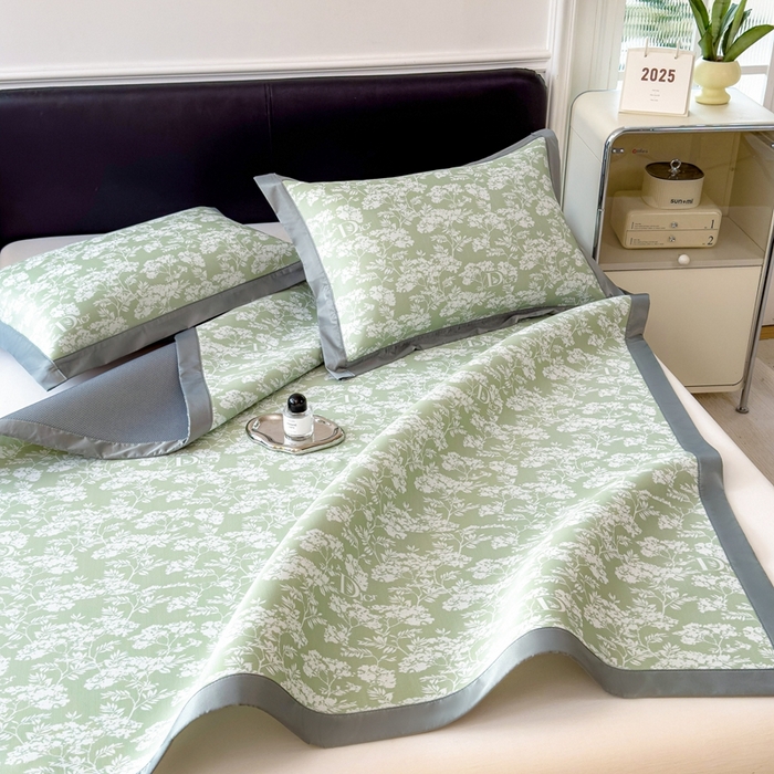 91家纺网 家纺一手货源 找家纺 卡初家居（原微来） 2025夏季凉感提花席 繁花-冰韵绿