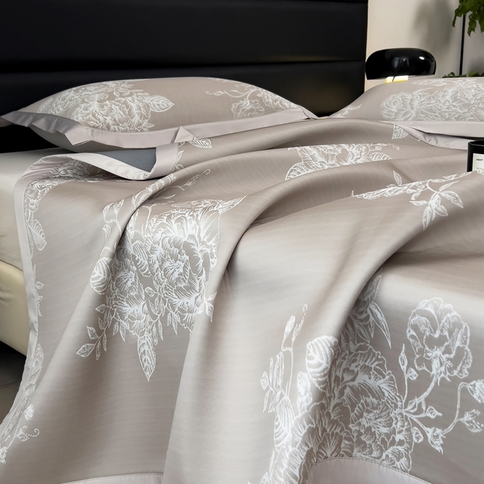 91家纺网 家纺一手货源 找家纺 卡初家居（原微来） 2025夏季凉感提花席 南鸢-丝雾棕