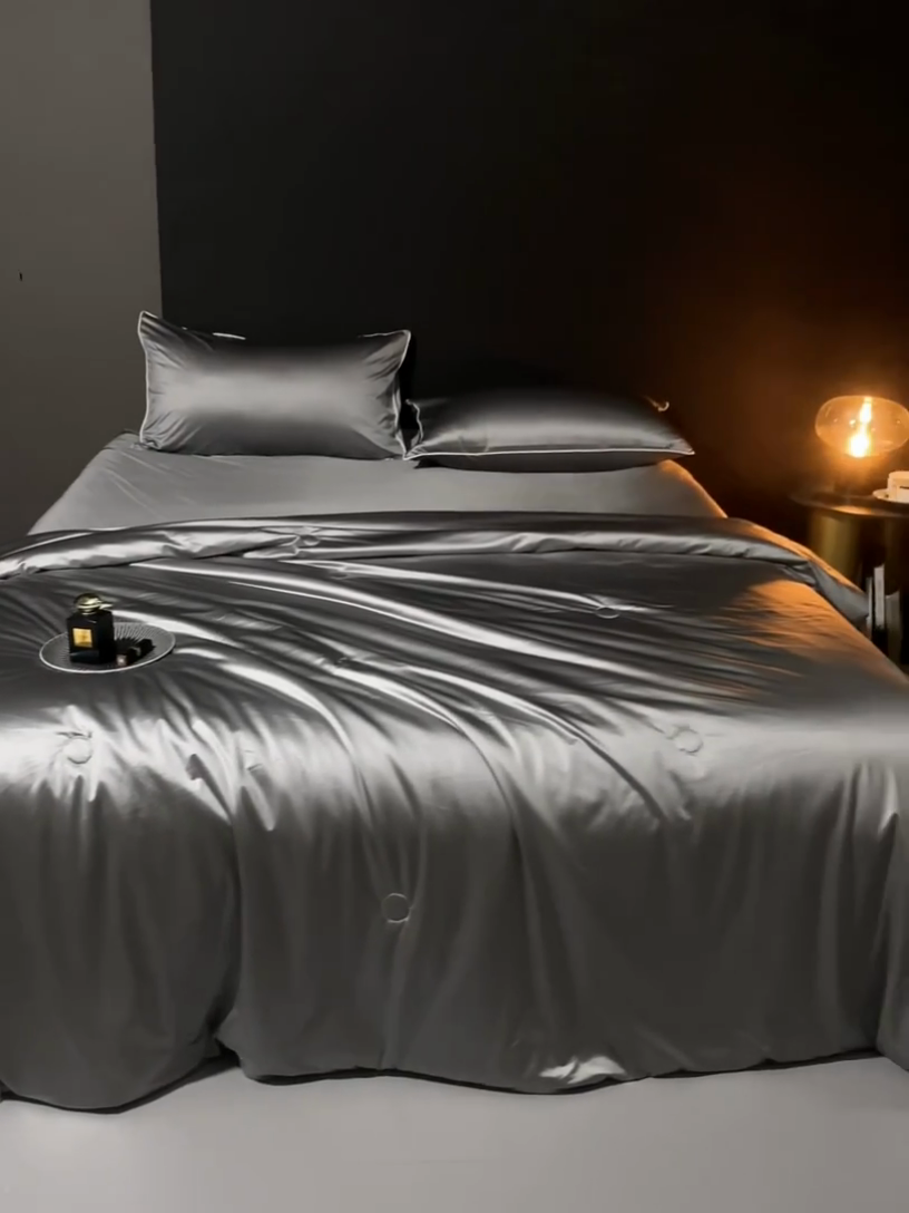 91家纺网 家纺一手货源 找家纺 优悦生活馆 2025新款凉感冰丝纯色夏被四件套-盛夏 盛夏-深灰色