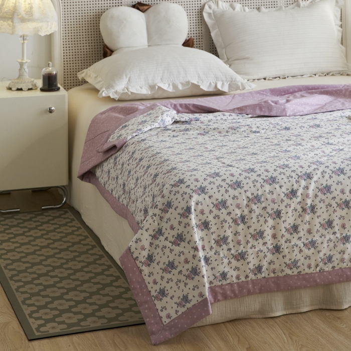 91家纺网 家纺一手货源 找家纺 维洋家纺 2025新款里外全棉印花棉花夏凉被 如烟若梦