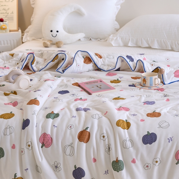 91家纺网 家纺一手货源 找家纺 维洋家纺 2025升级21%大豆新款A类牛奶丝针织夏被（四周踩棉）软糯凉感夏被空调被 多彩南瓜