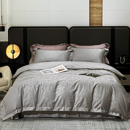 91家纺网 家纺一手货源 找家纺 金昱纺 2025新款50双股100支长绒棉贡缎提花高定四件套 浅夏时光-黎明灰