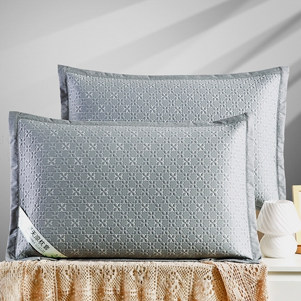 小牛席业 2025新款浪漫花语冷感豆豆枕套凉枕套夏天枕套冰丝枕套竹枕套藤枕套冰藤枕套 浪漫花语冷感豆豆枕套-灰色