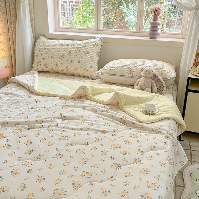 91家纺网 家纺一手货源 找家纺 维洋家纺 2025（专版花型）A类凉感丝夏被 凉感夏凉被双面加倍透气（四周踩棉） 初春