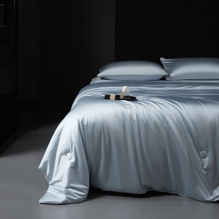 91家纺网 家纺一手货源 找家纺 （总）优悦生活馆 2025新款凉感冰丝纯色夏被四件套-盛夏