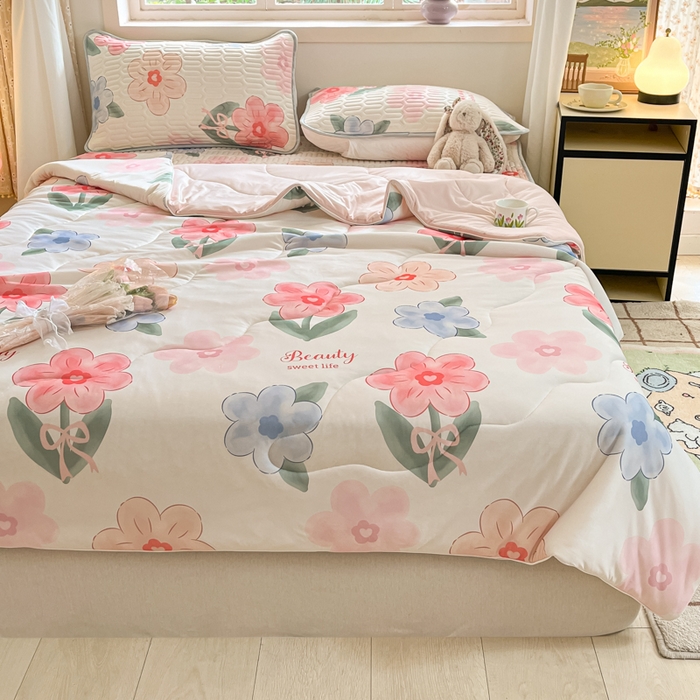 91家纺网 家纺一手货源 找家纺 维洋家纺 2025（专版花型）A类凉感丝夏被 凉感夏凉被双面加倍透气（四周踩棉） 向阳花开