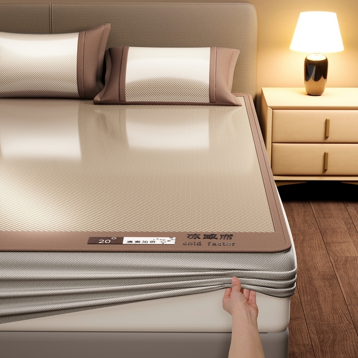 91家纺网 家纺一手货源 找家纺 卡初家居（原微来） 2025夏季轻柔丝系列冰丝席 凉感咖色