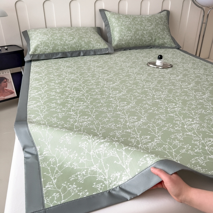 91家纺网 家纺一手货源 找家纺 卡初家居（原微来） 2025夏季凉感提花席 一叶枝枝-青草绿