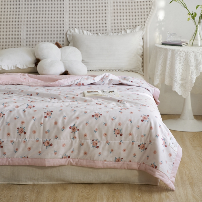 91家纺网 家纺一手货源 找家纺 维洋家纺 2025新款里外全棉印花棉花夏凉被 粉黛