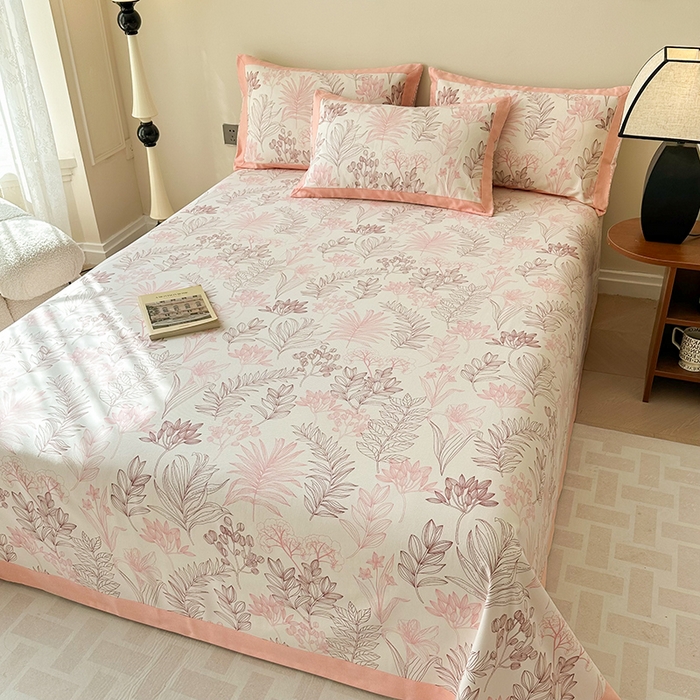 91家纺网 家纺一手货源 找家纺 蓝邻家纺 2025新款100%新疆原棉粗布小清新拼角工艺款系列单床单 繁花-粉