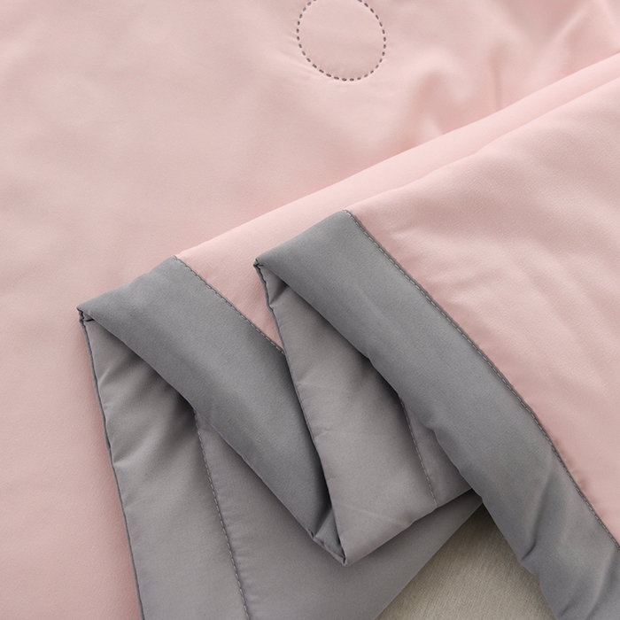 91家纺网 家纺一手货源 找家纺 易展家居 2025年新款水洗棉纯色夏被 樱花粉