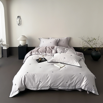 91家纺网 家纺一手货源 找家纺 （总）时亿家居 2025新款100支长绒棉小清新四件套-黑樱梦境