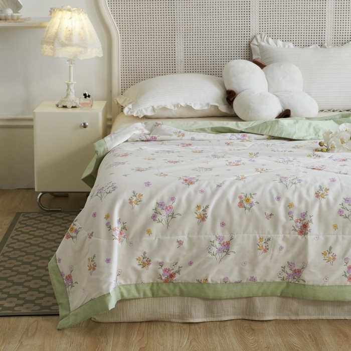 91家纺网 家纺一手货源 找家纺 维洋家纺 2025新款里外全棉印花棉花夏凉被 闲趣花开