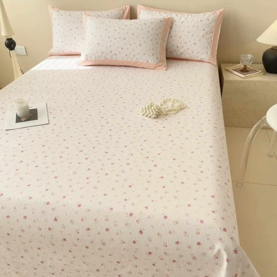 91家纺网 家纺一手货源 找家纺 蓝邻家纺 2025新款100%新疆原棉粗布小清新拼角工艺款系列单床单 花遇