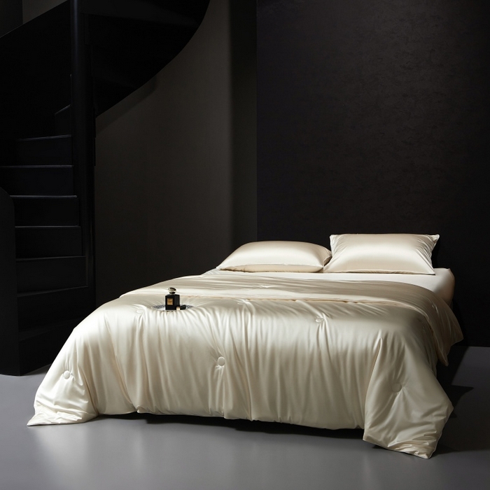 91家纺网 家纺一手货源 找家纺 优悦生活馆 2025新款凉感冰丝纯色夏被四件套-盛夏 盛夏-芝士白