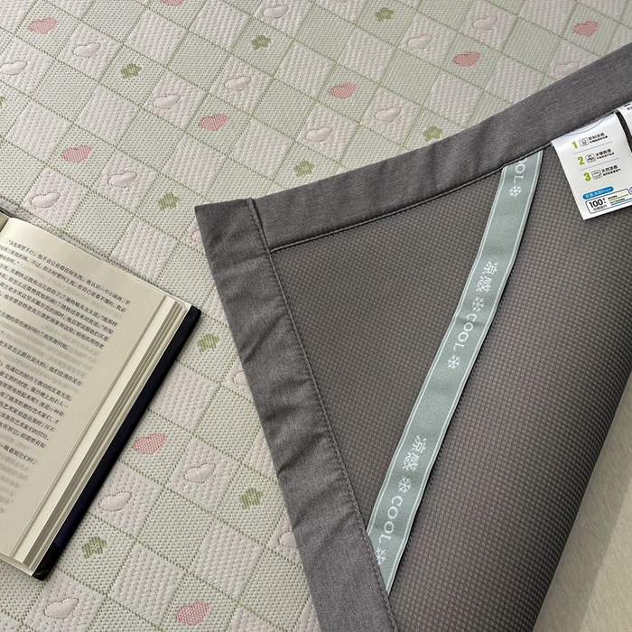 91家纺网 家纺一手货源 找家纺 卡初家居（原微来） 2025夏季凉感提花席 烂漫也漫