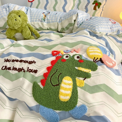 91家纺网 家纺一手货源 找家纺 （总）乐童家纺 2025新款13370纯棉毛巾绣呆萌系列四件套-系列一