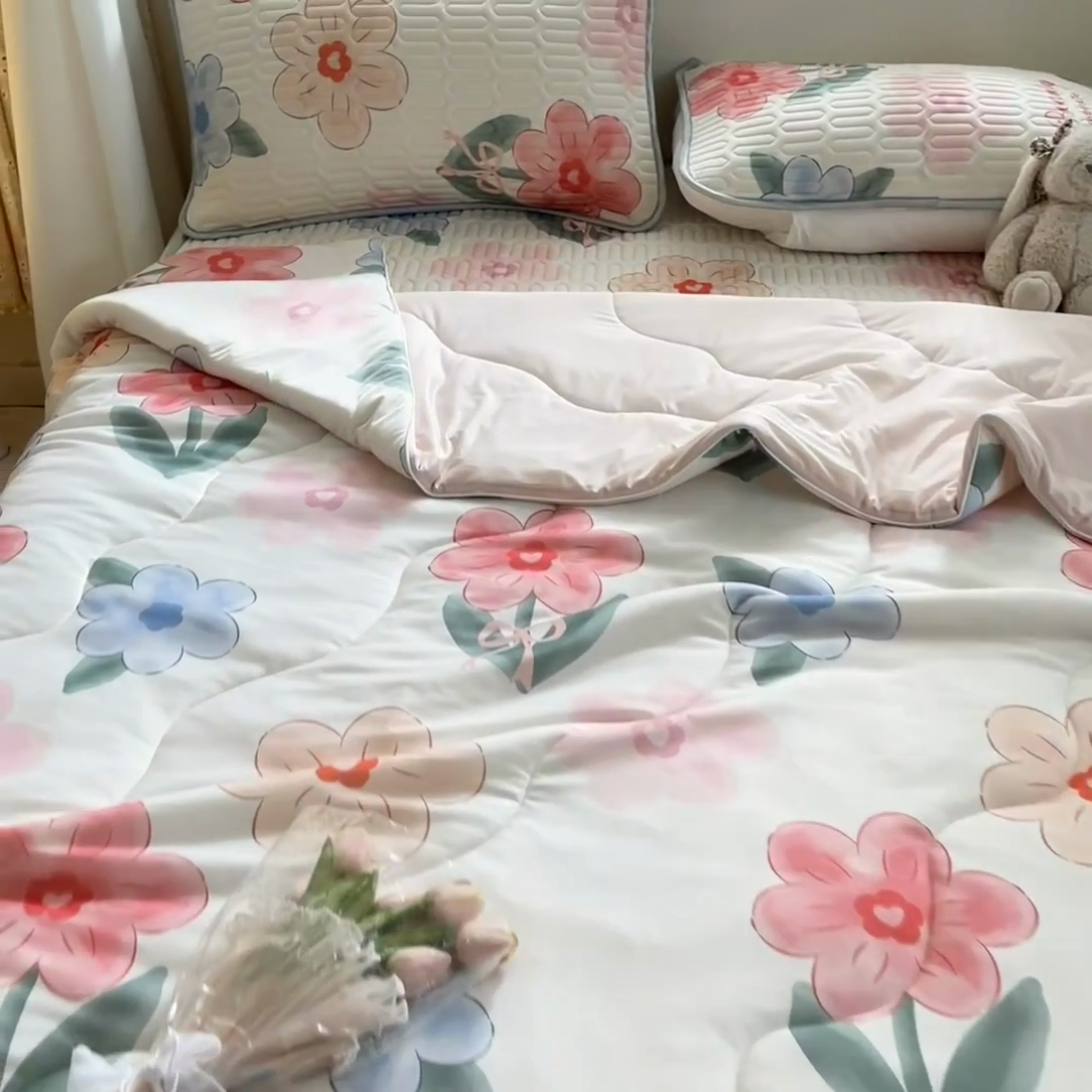 91家纺网 家纺一手货源 找家纺 维洋家纺 2025（专版花型）A类凉感丝夏被 凉感夏凉被双面加倍透气（四周踩棉） 向阳花开