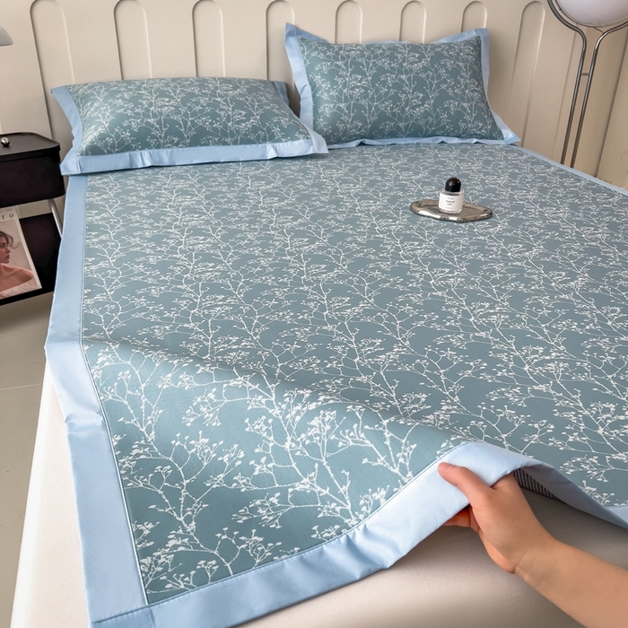 91家纺网 家纺一手货源 找家纺 卡初家居（原微来） 2025夏季凉感提花席 一叶枝枝-幽蓝