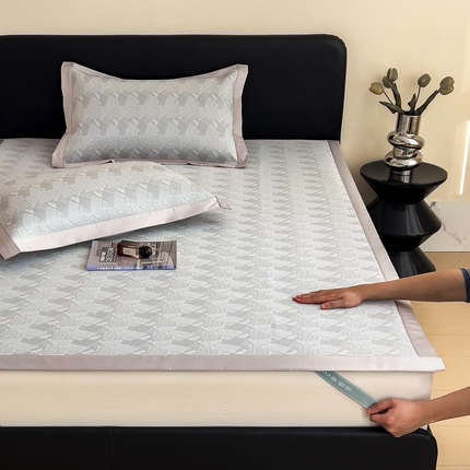 卡初家居（原微来） 2025夏季凉感提花席 逸韵谧境-浅咖迹