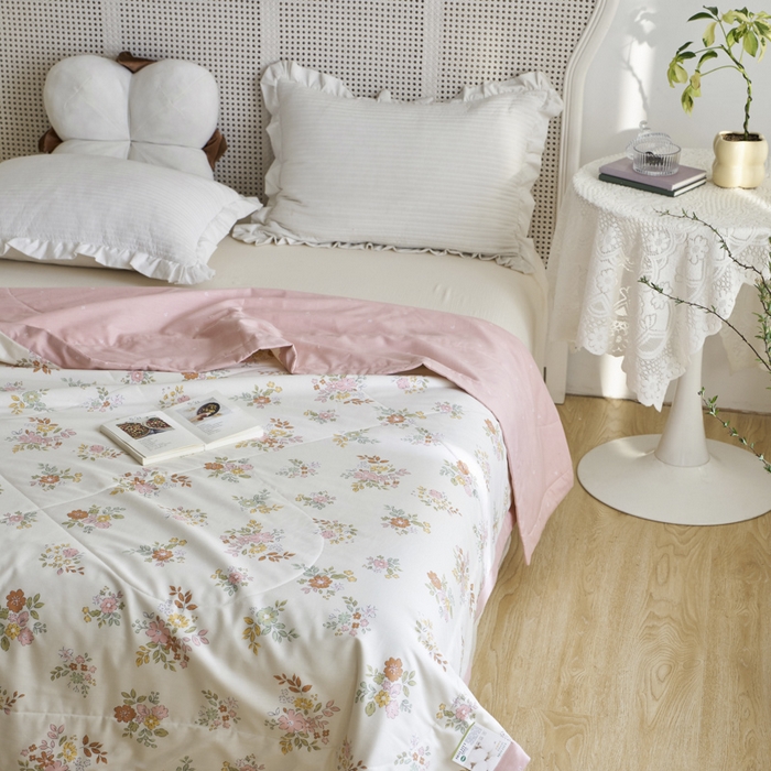 91家纺网 家纺一手货源 找家纺 维洋家纺 2025新款里外全棉印花棉花夏凉被 桔梗花