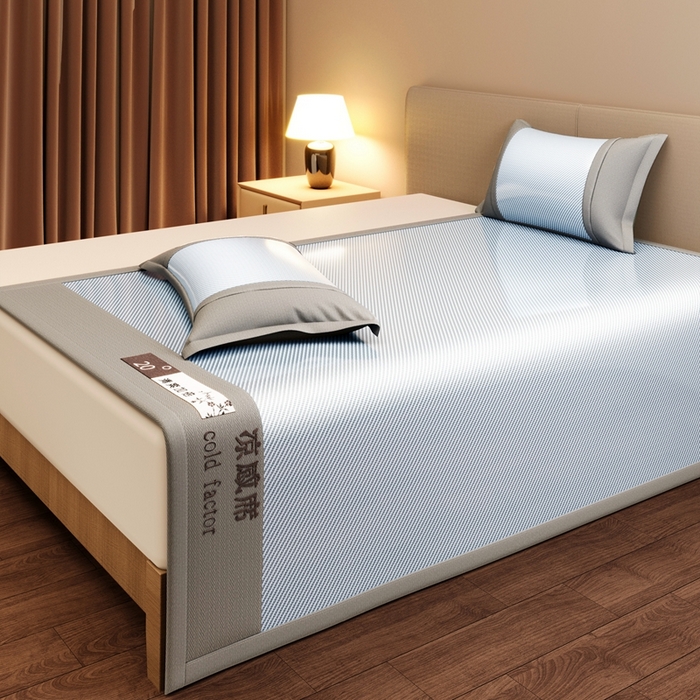 91家纺网 家纺一手货源 找家纺 卡初家居（原微来） 2025夏季轻柔丝系列冰丝席 凉感浅蓝