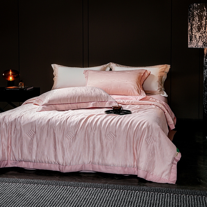 91家纺网 家纺一手货源 找家纺 丽卡家纺 2025新款翡丽天丝提花夏被四件套 石纹-粉