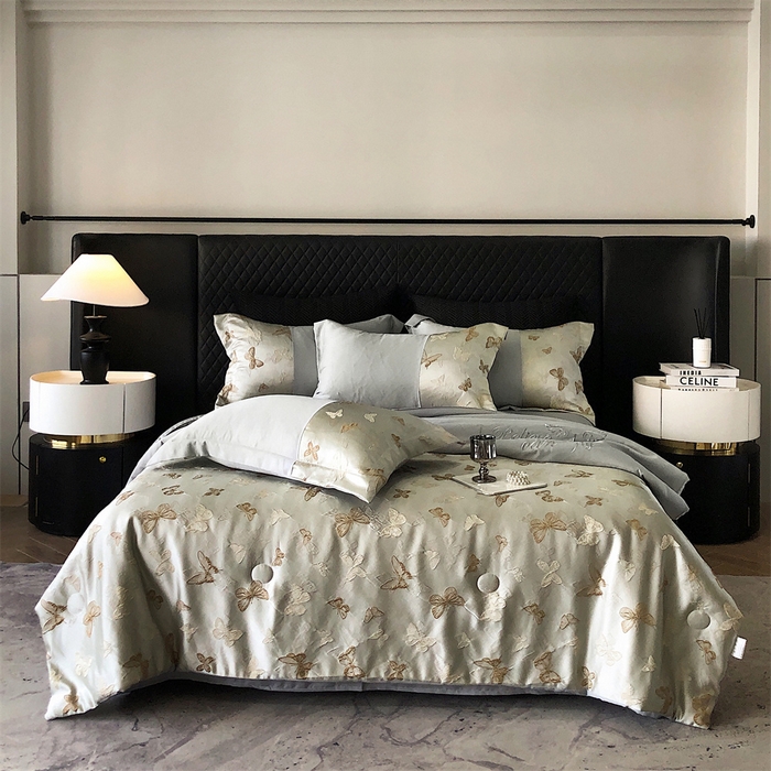 91家纺网 家纺一手货源 找家纺 换种生活 2025新款浮雕天丝夏被四件套 小蝴蝶-奶咖