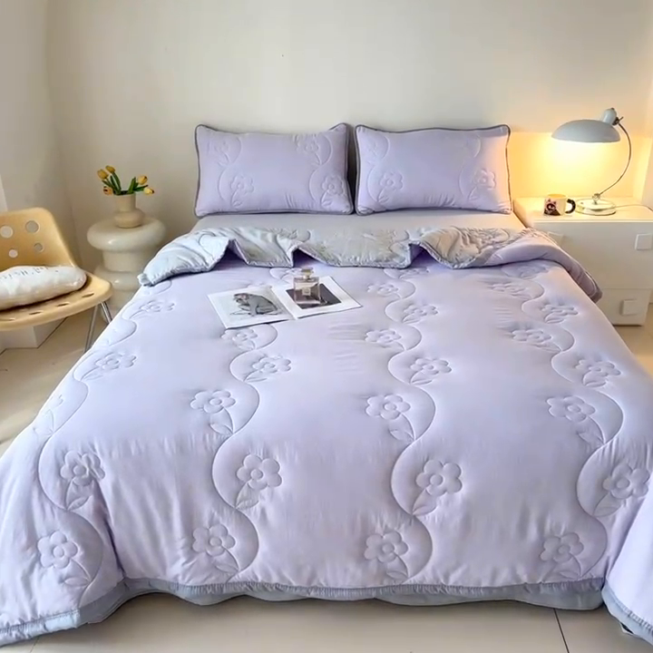 91家纺网 家纺一手货源 找家纺 芙绣家纺 2025新款针织棉绗缝夏被-莫奈花园 莫奈花园-浅紫