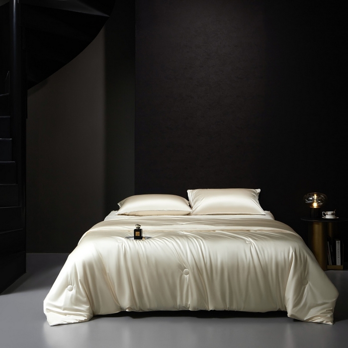 91家纺网 家纺一手货源 找家纺 优悦生活馆 2025新款凉感冰丝纯色夏被四件套-盛夏 盛夏-芝士白