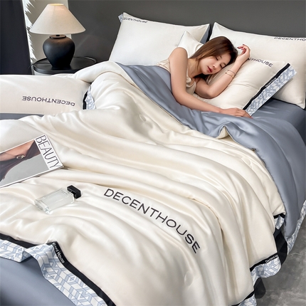 91家纺网 家纺一手货源 找家纺 （总）云棉坊 2025数码边水洗冰丝夏被四件套-极光系列