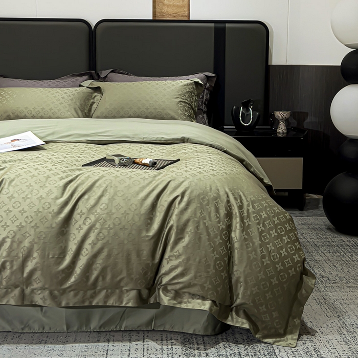 91家纺网 家纺一手货源 找家纺 金昱纺 2025新款50双股100支长绒棉贡缎提花高定四件套 LV-千草绿