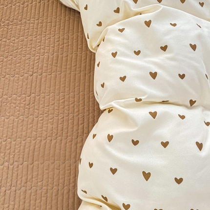 91家纺网 家纺一手货源 找家纺 仟网汇 2025新款针织双层纱床盖四件套 心韵