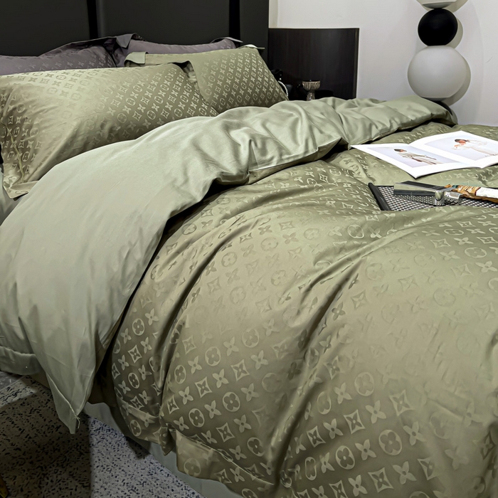 91家纺网 家纺一手货源 找家纺 金昱纺 2025新款50双股100支长绒棉贡缎提花高定四件套 LV-千草绿