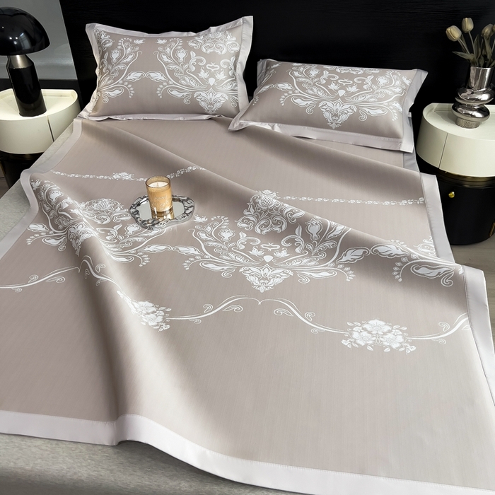 91家纺网 家纺一手货源 找家纺 卡初家居（原微来） 2025夏季凉感提花席 晓春烂漫-丝雾棕