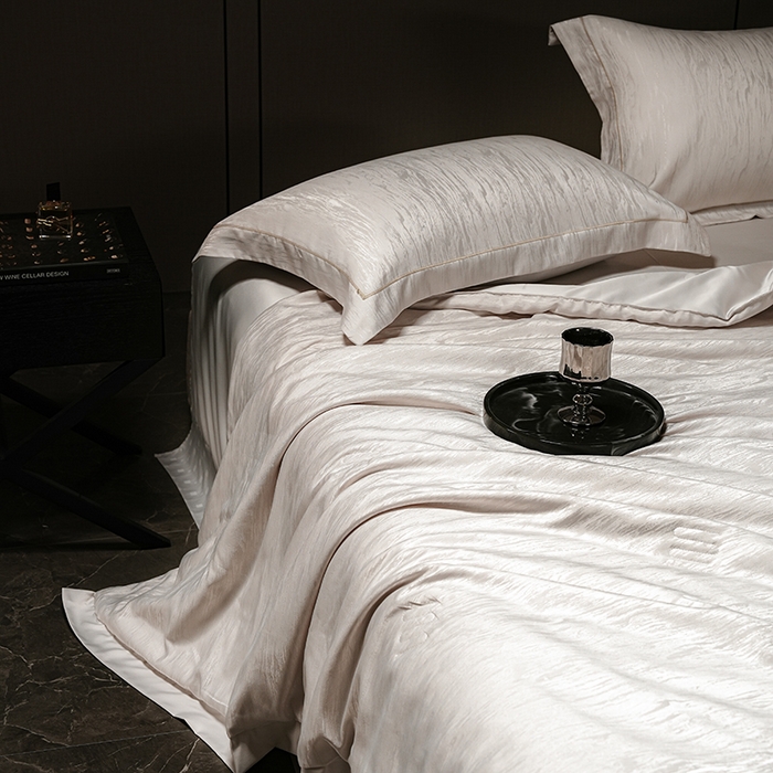 91家纺网 家纺一手货源 找家纺 丽卡家纺 2025新款翡丽天丝提花夏被四件套 石纹-米灰