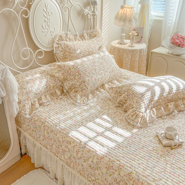 91家纺网 家纺一手货源 找家纺 麒豆豆 2025新款全棉印花双层纱床盖 悠若花园