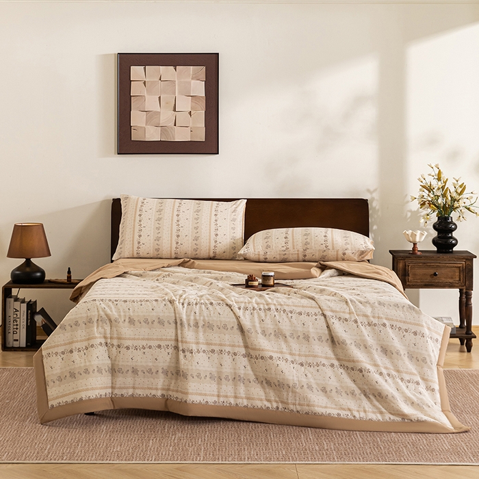 91家纺网 家纺一手货源 找家纺 吾诺 2025 全棉印花单层纱大豆夏被四件套夏凉被空调被子被芯全棉夏被 恬美