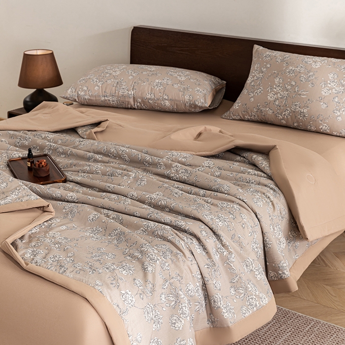 91家纺网 家纺一手货源 找家纺 吾诺 2025 全棉印花单层纱大豆夏被四件套夏凉被空调被子被芯全棉夏被 芬芳