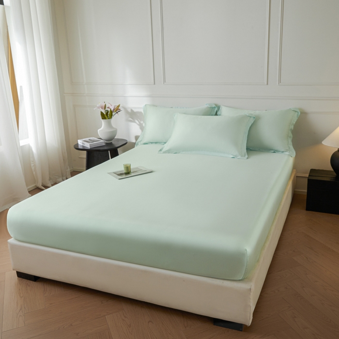 91家纺网 家纺一手货源 找家纺 涵宸2025新款天丝-天丝棉-纯色单床笠-场景1 床笠-空绿