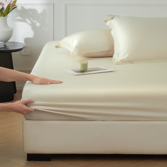 91家纺网 家纺一手货源 找家纺 涵宸2025新款天丝-天丝棉-纯色单床笠-场景1 床笠-象牙白