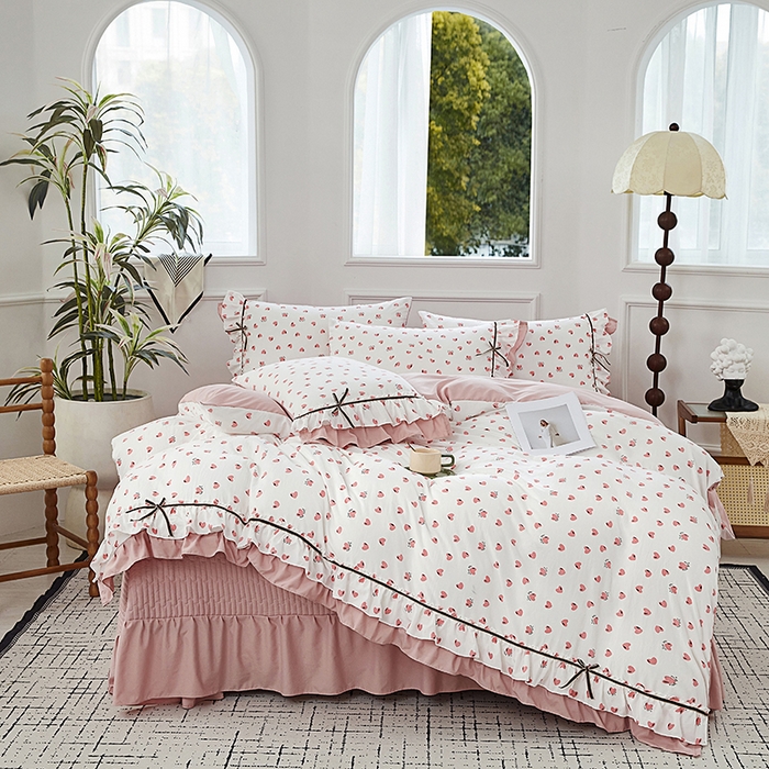 91家纺网 家纺一手货源 找家纺 卡迪亚家纺 2025新款轻氧棉小碎花韩式花边床盖 悦动