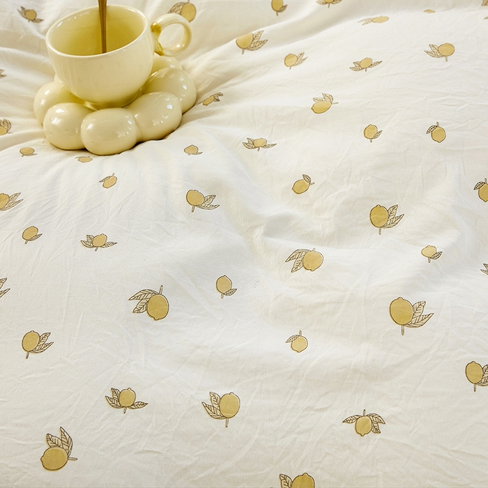 91家纺网 家纺一手货源 找家纺 卡迪亚家纺 2025新款轻氧棉小碎花韩式花边床盖 青柠