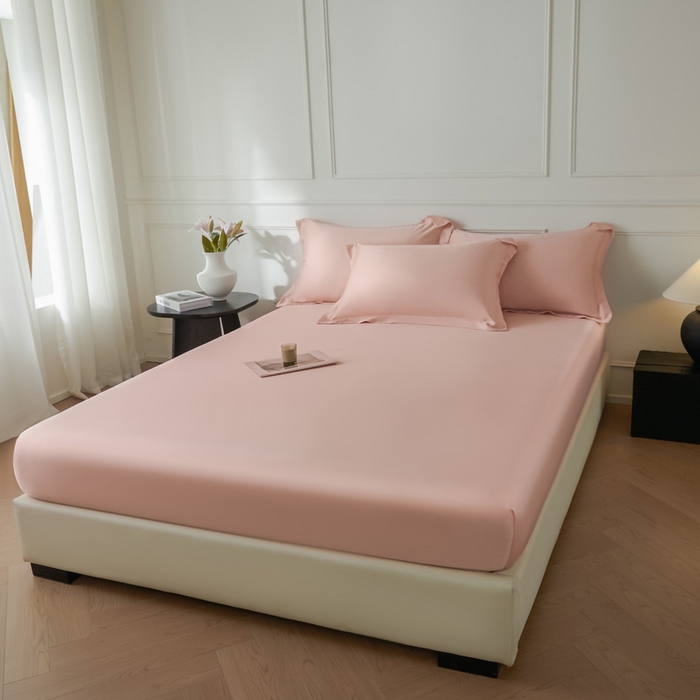 91家纺网 家纺一手货源 找家纺 涵宸2025新款天丝-天丝棉-纯色单床笠-场景1 床笠-玫瑰粉