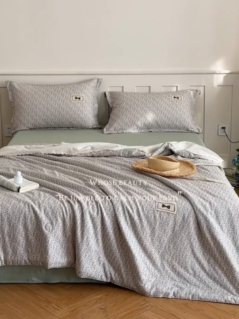 91家纺网 家纺一手货源 找家纺 帕拉美拉 2025新款全棉双层纱玉米聚乳酸夏被春秋被冬被玉米被 三件套四件套 春日初妆（米）